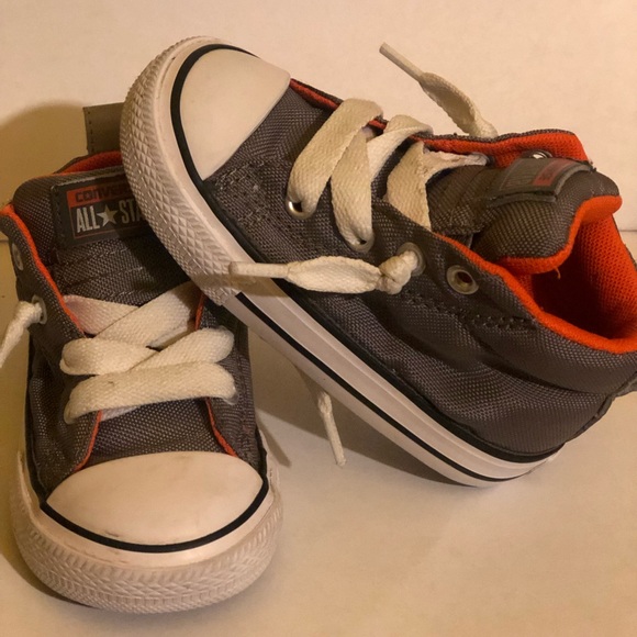 Toddler converse all stars - Picture 4 of 6